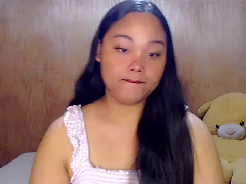  Lylia online show from 09-18-25, 09:18