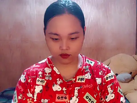  Lylia online show from 04-15-26, 02:39