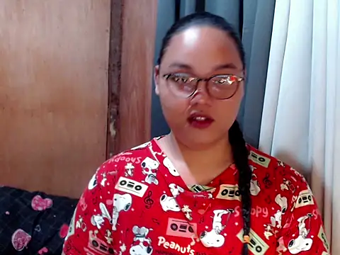  Lylia online show from 02-23-26, 08:20