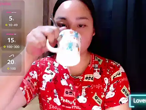 Snapshot of _Lylia chatting on 07-15-26, 02:51 Lylia online show from 07-15-26, 02:51