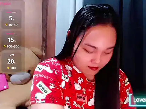 Snapshot of _Lylia chatting on 07-25-26, 10:11 Lylia online show from 07-25-26, 10:11
