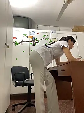 aphrodite sexy online show from 10-20-25, 04:18