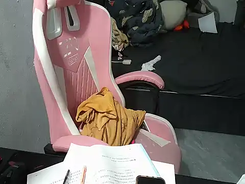 Ori-Yannie online show from 02-06-26, 04:19