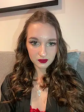 AdelinaEmber online show from 09-18-25, 07:55