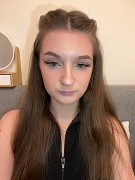 AdelinaEmber online show from 12-18-25, 11:58