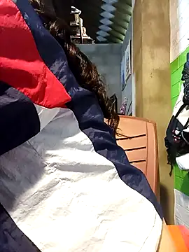 Snapshot of Venessa chatting on 03-31-26, 01:29 Venessa online show from 03-31-26, 01:29