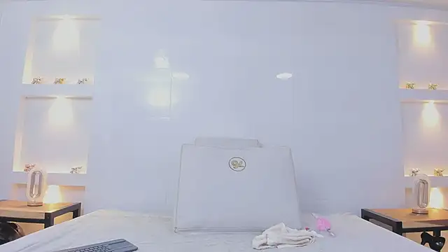 ikia lopez  online show from 01-15-26, 11:46