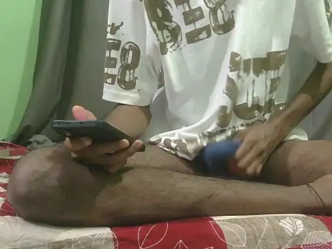 Snapshot of rockyy23boy chatting on 05-28-26, 01:46 rockyy23boy online show from 05-28-26, 01:46