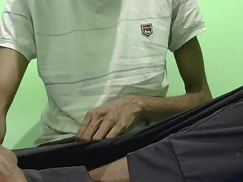 rockyy23boy online show from 09-19-25, 04:33