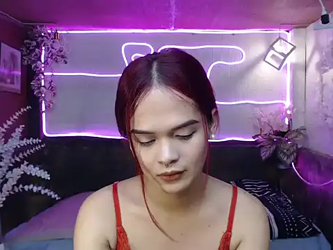 Snapshot of Expensive_candycum chatting on 04-25-26, 01:41 Expensive candycum online show from 04-25-26, 01:41