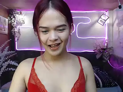 Snapshot of Expensive_candycum chatting on 04-25-26, 01:25 Expensive candycum online show from 04-25-26, 01:25