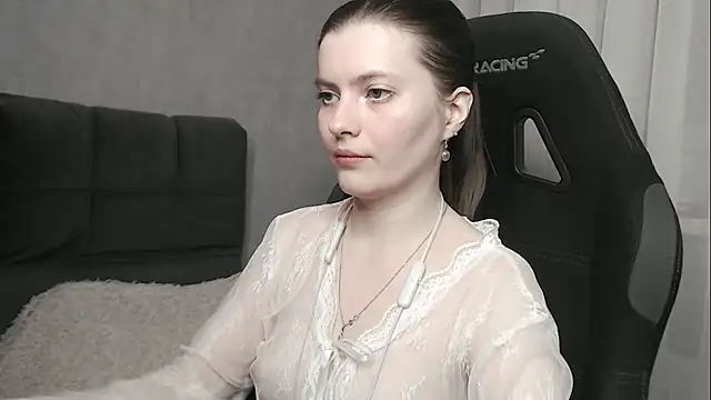 cute elfy  online show from 11-12-25, 02:32