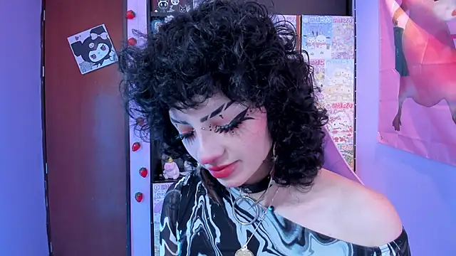 Vero Osb  online show from 06-16-26, 04:07