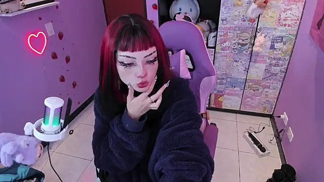 Vero Osb  online show from 10-26-25, 12:22