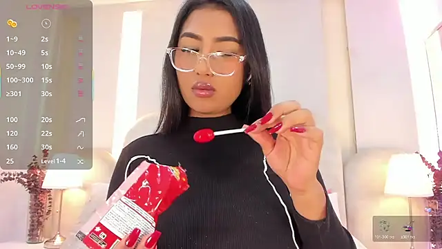 SalomeeBell online show from 03-13-26, 02:27