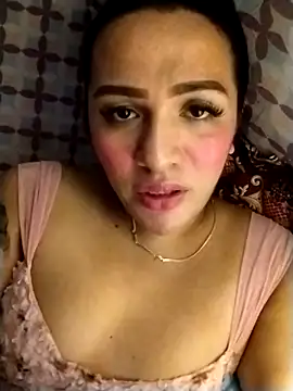 enoria1992 online show from 11-06-25, 09:24