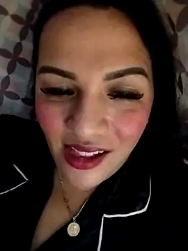 enoria1992 online show from 11-18-25, 05:33