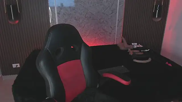 liah cleir online show from 11-21-25, 03:00