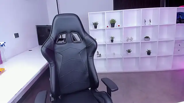 megan bigboobs  online show from 10-29-25, 10:58