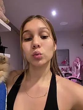 Snapshot of Nikii__ chatting on 02-01-26, 01:59 Nikii online show from 02-01-26, 01:59