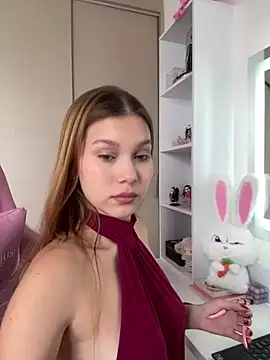 Nikii   online show from 04-18-26, 04:42