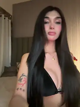 EmeraldGreyson online show from 04-21-26, 11:39