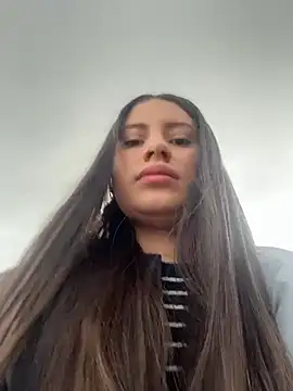 Isabella21  online show from 02-17-26, 09:56