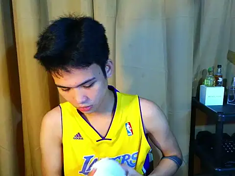 Urasiancumboix online show from 10-22-25, 11:47