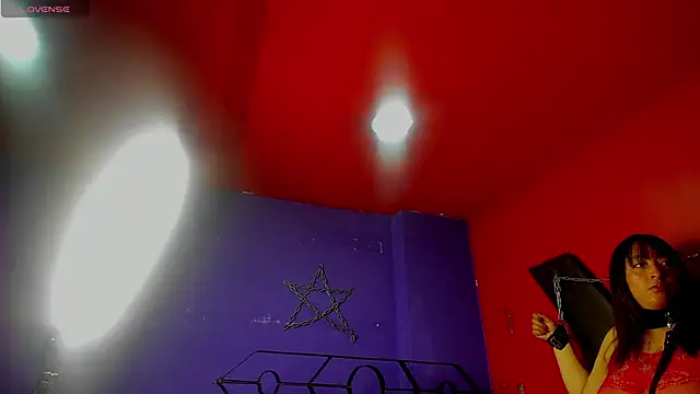 Snapshot of Jackson_n_Scarlett chatting on 09-30-25, 02:23 Jackson n Scarlett online show from 09-30-25, 02:23