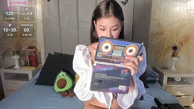 leaahcashh online show from 09-14-25, 02:23