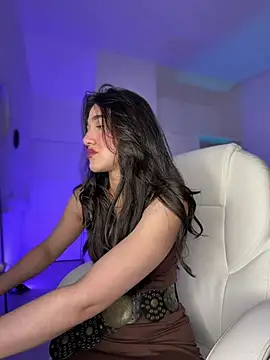 julieta jhonss online show from 06-06-26, 02:17