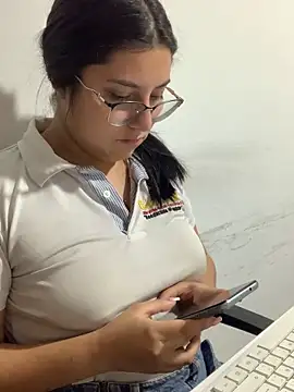 Velma star online show from 09-12-25, 10:59