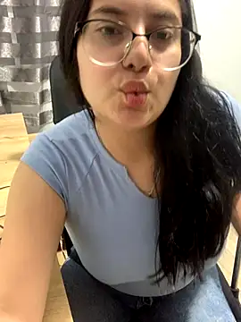 Velma star online show from 09-25-25, 11:16