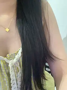 Snapshot of JennyQueen18 chatting on 03-30-26, 06:04 JennyQueen18 online show from 03-30-26, 06:04