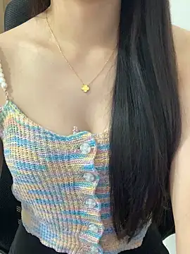 Snapshot of JennyQueen18 chatting on 04-11-26, 07:56 JennyQueen18 online show from 04-11-26, 07:56