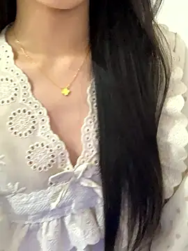 Snapshot of JennyQueen18 chatting on 01-11-26, 03:19 JennyQueen18 online show from 01-11-26, 03:19