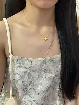 Snapshot of JennyQueen18 chatting on 03-05-26, 07:49 JennyQueen18 online show from 03-05-26, 07:49