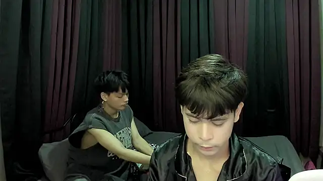 hotfreshdior online show from 11-30-25, 04:41