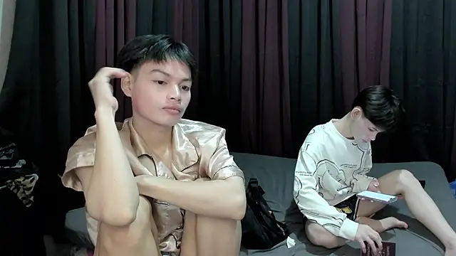 hotfreshdior online show from 12-19-25, 07:49