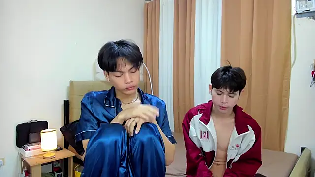 hotfreshdior online show from 09-25-25, 05:41