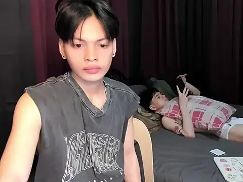 hotfreshdior online show from 04-15-26, 06:23