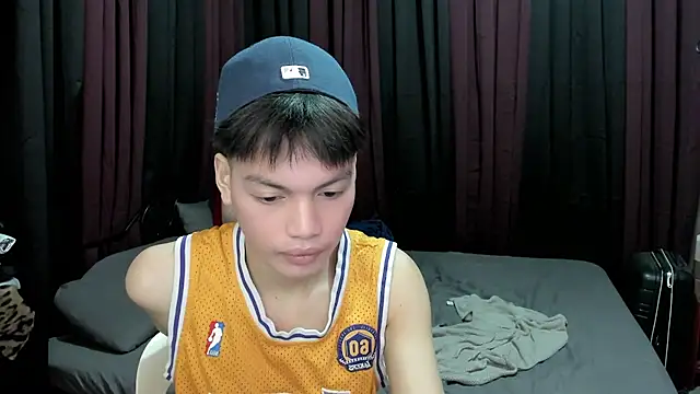 hotfreshdior online show from 12-13-25, 08:15