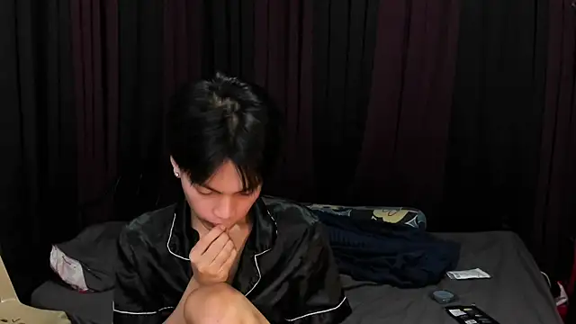 hotfreshdior online show from 02-12-26, 02:39