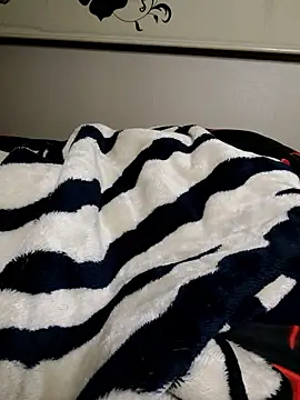 Koreanjjc online show from 11-04-25, 02:32