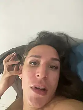 Isabelaa  online show from 04-13-26, 08:57