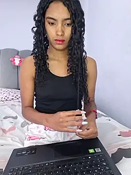 Snapshot of Cataleya_ja chatting on 06-26-26, 01:17 Cataleya ja online show from 06-26-26, 01:17