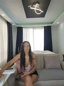 evasweett   online show from 05-13-26, 01:40