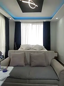 evasweett   online show from 04-12-26, 02:42