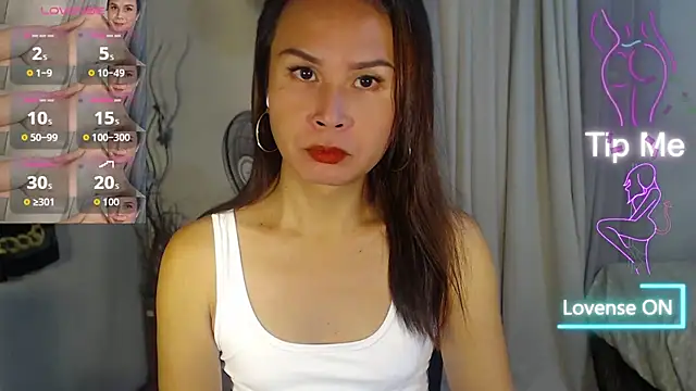 holly bitch online show from 04-09-26, 12:23