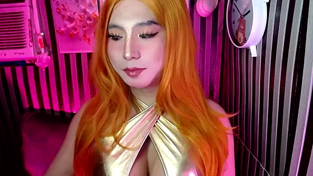 UrhotlucyTS online show from 01-19-26, 07:01